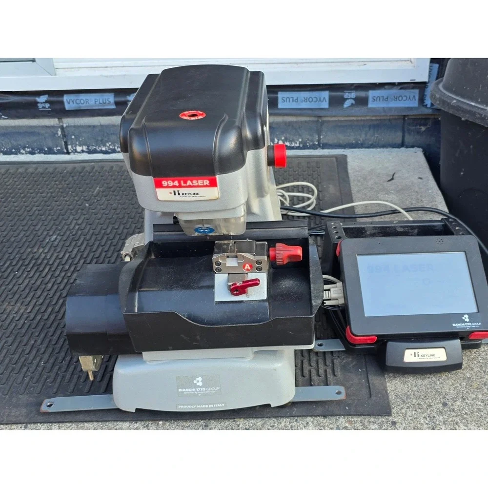 Keyline - 994 Laser Key Cutting Machine For Edge Cut And Automotive Laser 4000$